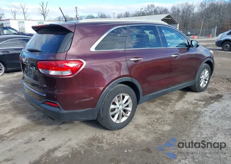 2017 Kia Sorento 2.4L Lx z USA, uszkodzony, nr VIN 5XYPG4A31HG204659